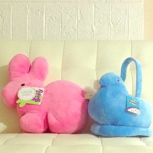 Blue Peep Basket & Pink Stuff Bunny 😤